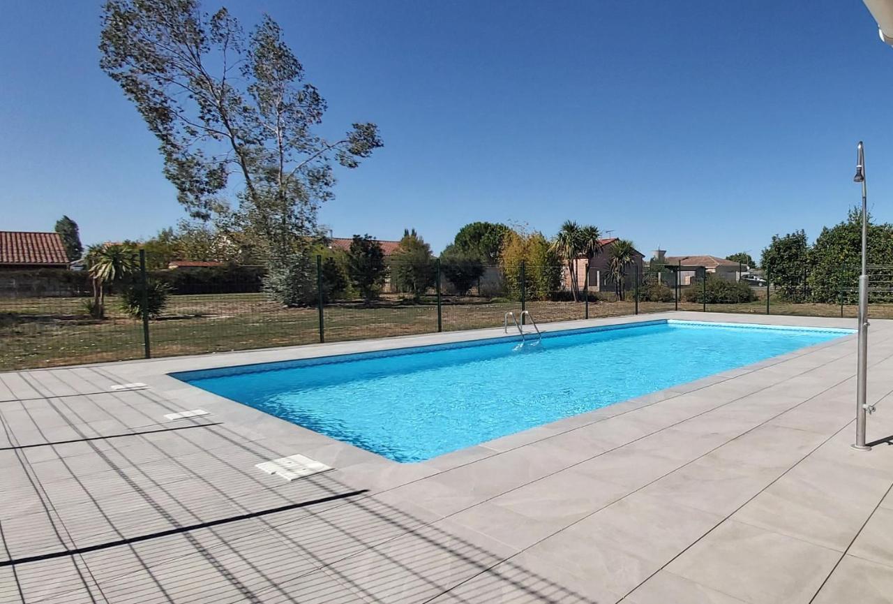 La Campagne Romantique - Avec Entree Autonome, Clim Neuve, Parking Prive & Sa Piscine ! - Saint-Sulpice  Zewnętrze zdjęcie